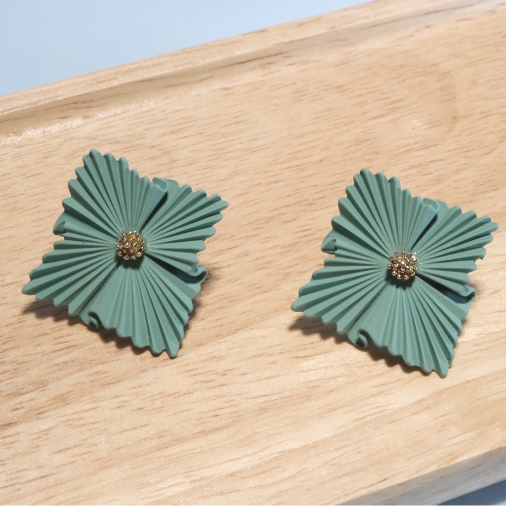 Italian Style Ear Studs hypoallergenic